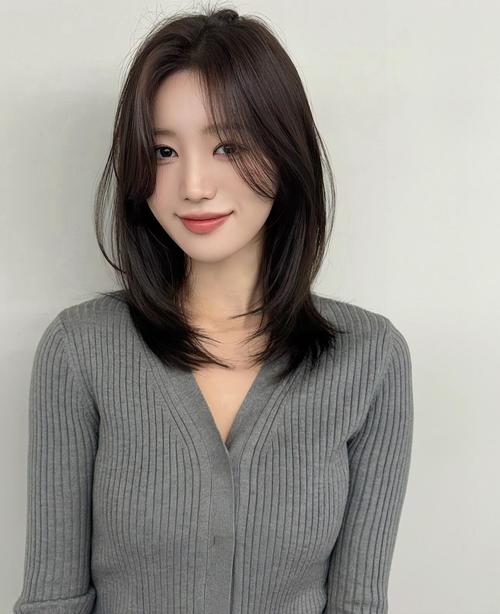 什么发型显鼻子小