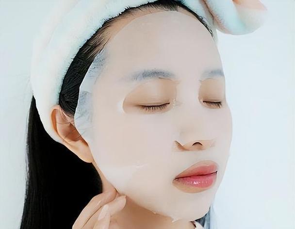 敷面膜前先蒸脸效果怎么样