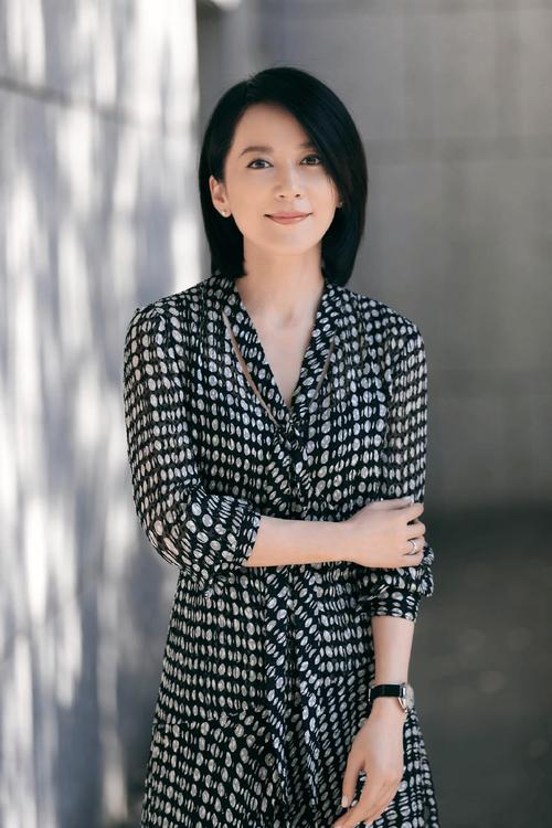 中年女人适合什么发型