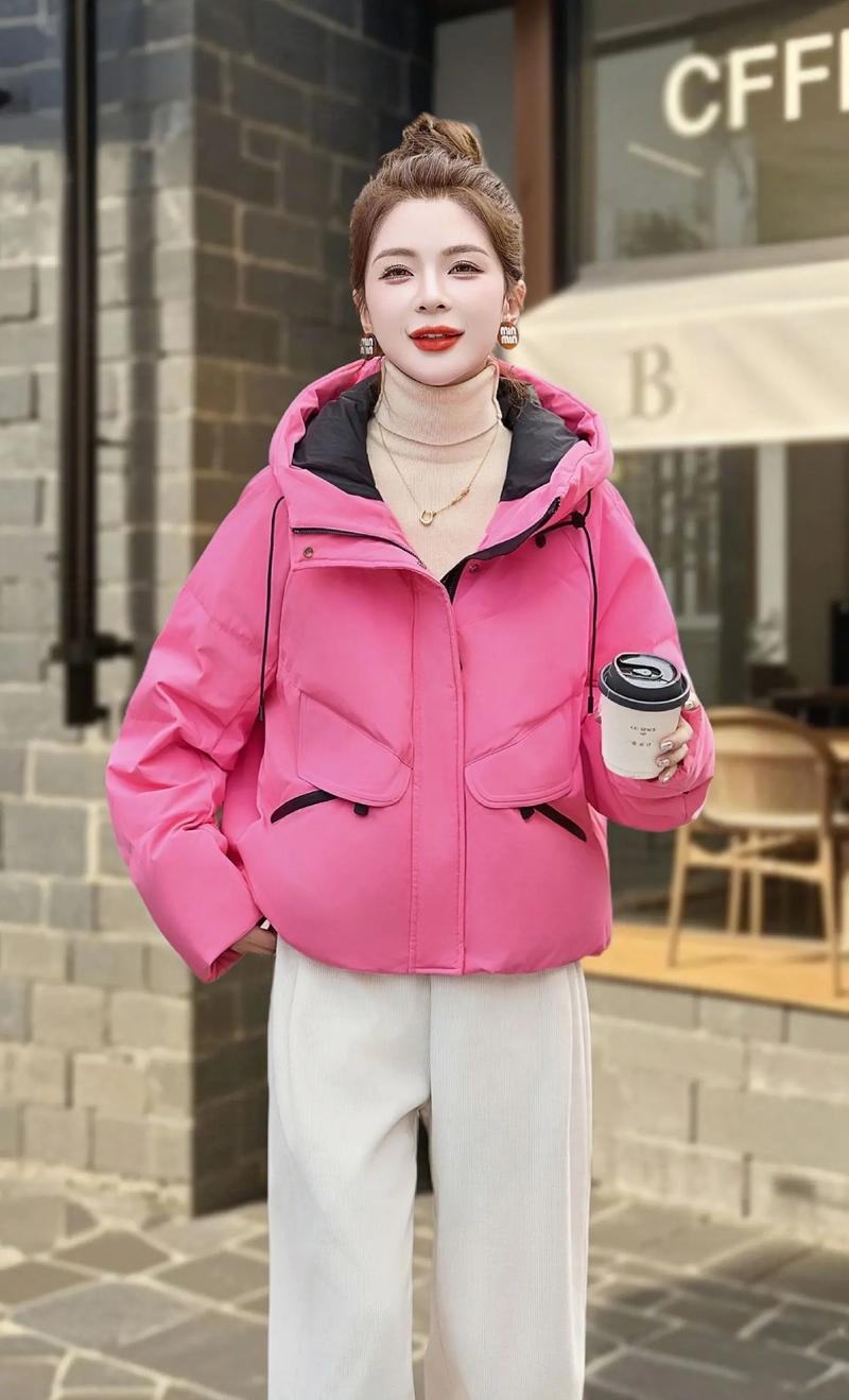 玫粉色配什么颜色好看