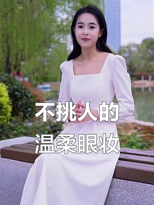 眼影粉色和紫色怎么搭配好看