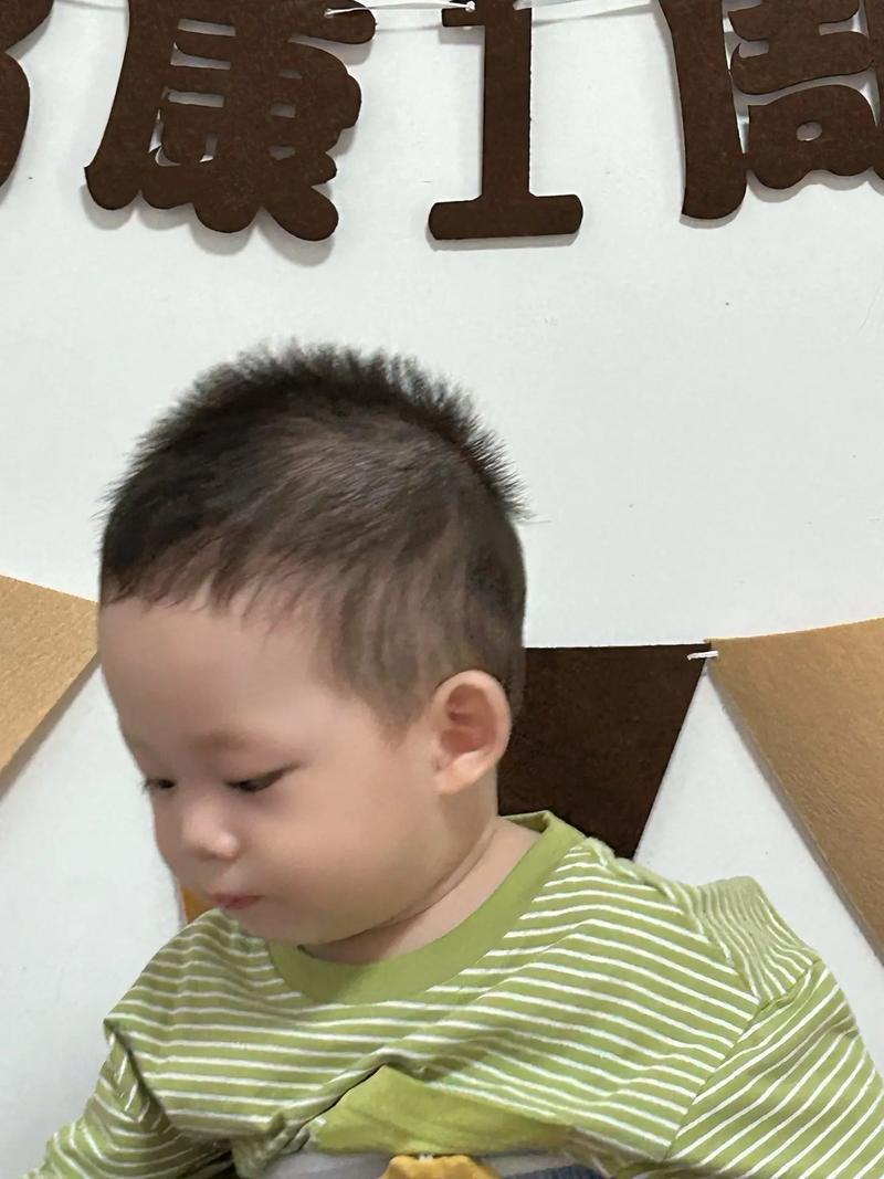 婴儿肥什么时候消失
