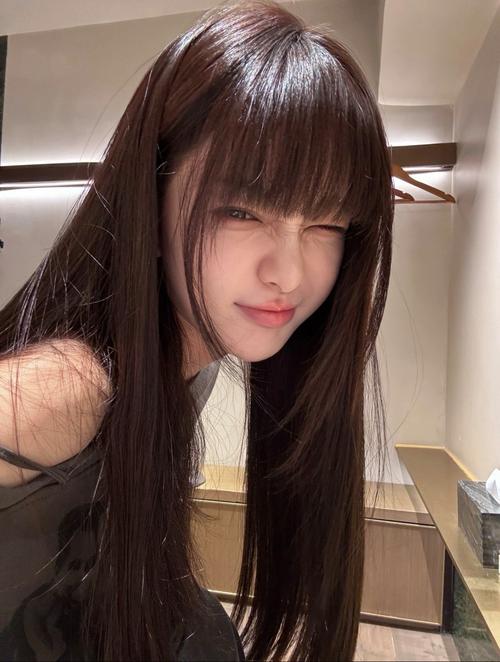直刘海适合什么脸型