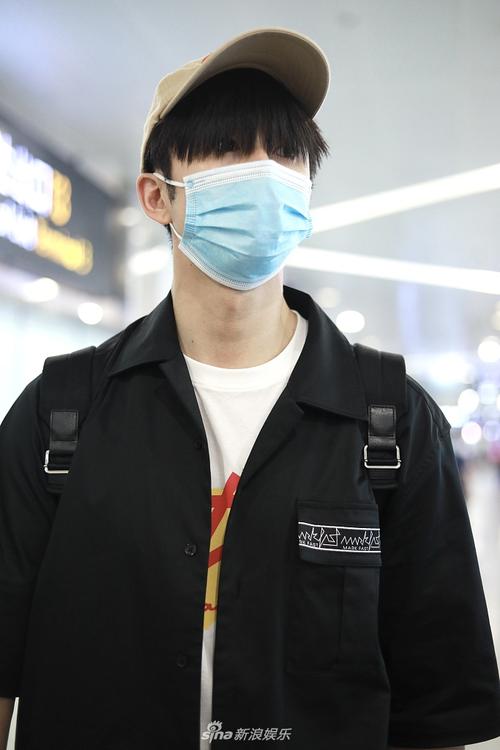 齐刘海怎么搭配帽子好看男生图片