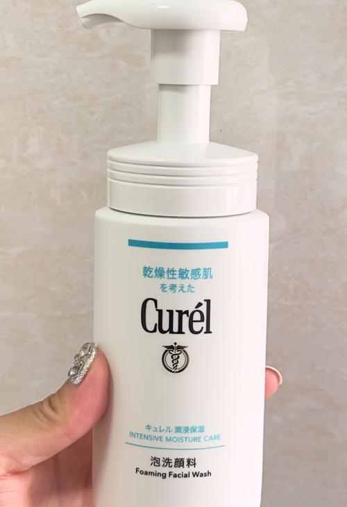珂润的洗面奶怎么样