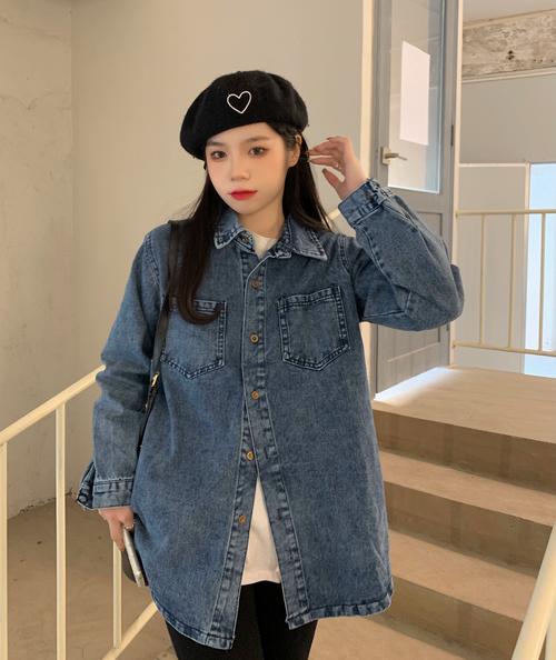 女衬衫长款外套怎么搭配什么裤子好看图片欣赏