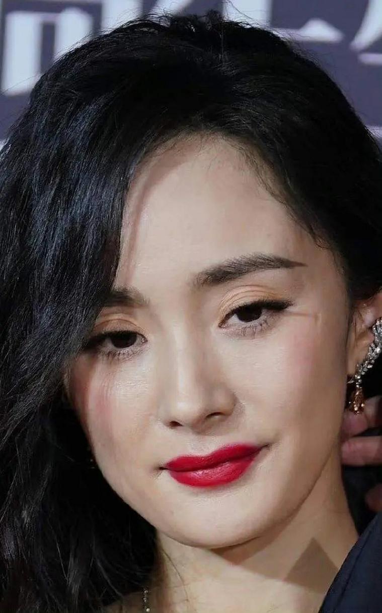 什么是三眼皮