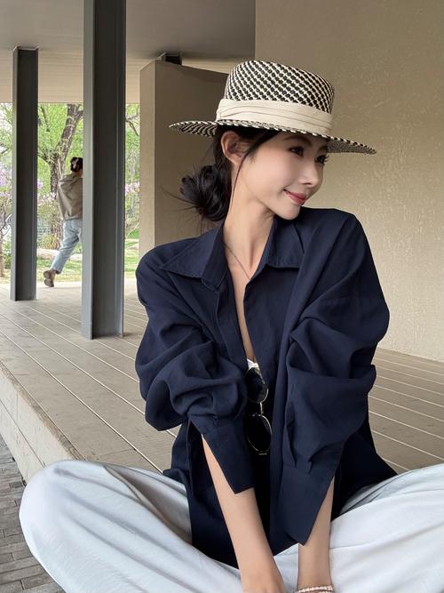 衬衣长开衫短怎么搭配什么裤子