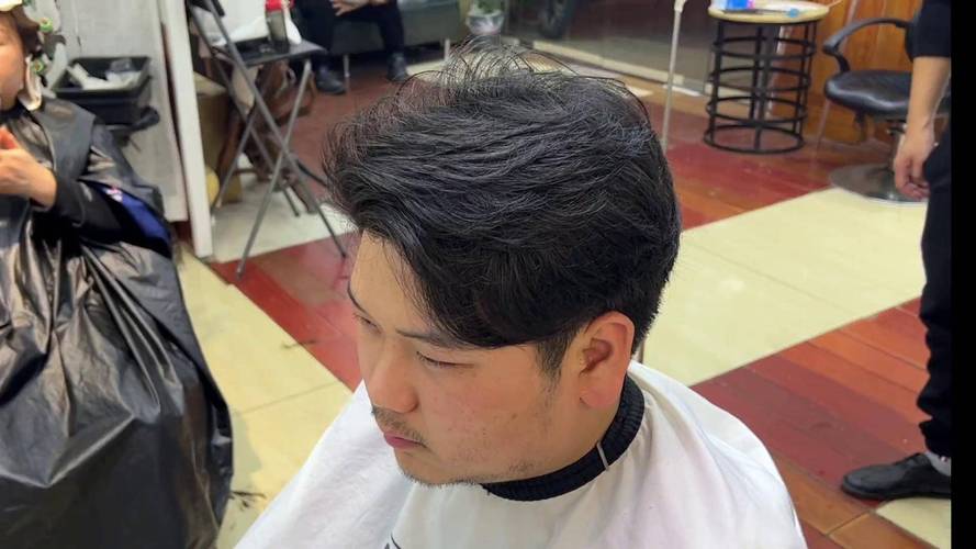 胖人留什么发型好看