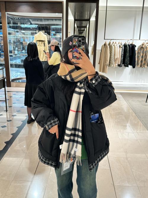 burberry搭配围巾怎么围