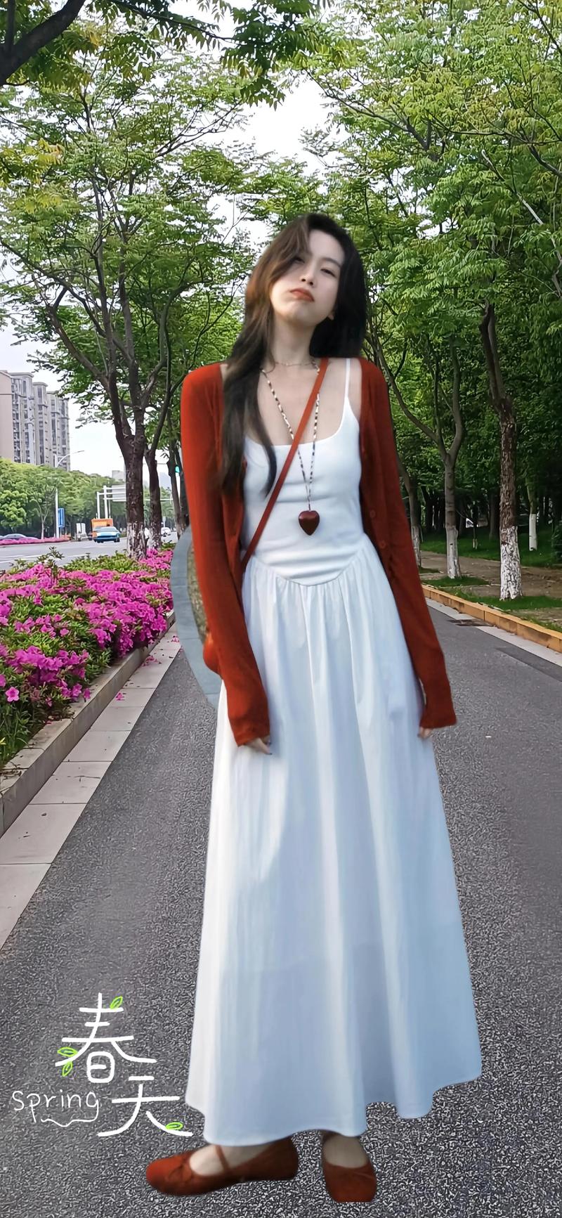 怎么搭配白色长裙