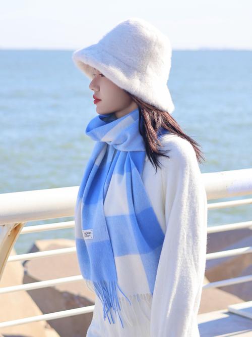 衣服怎么搭配帽子好看图片大全集