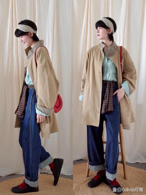 秋天穿的小外套怎么搭配衣服
