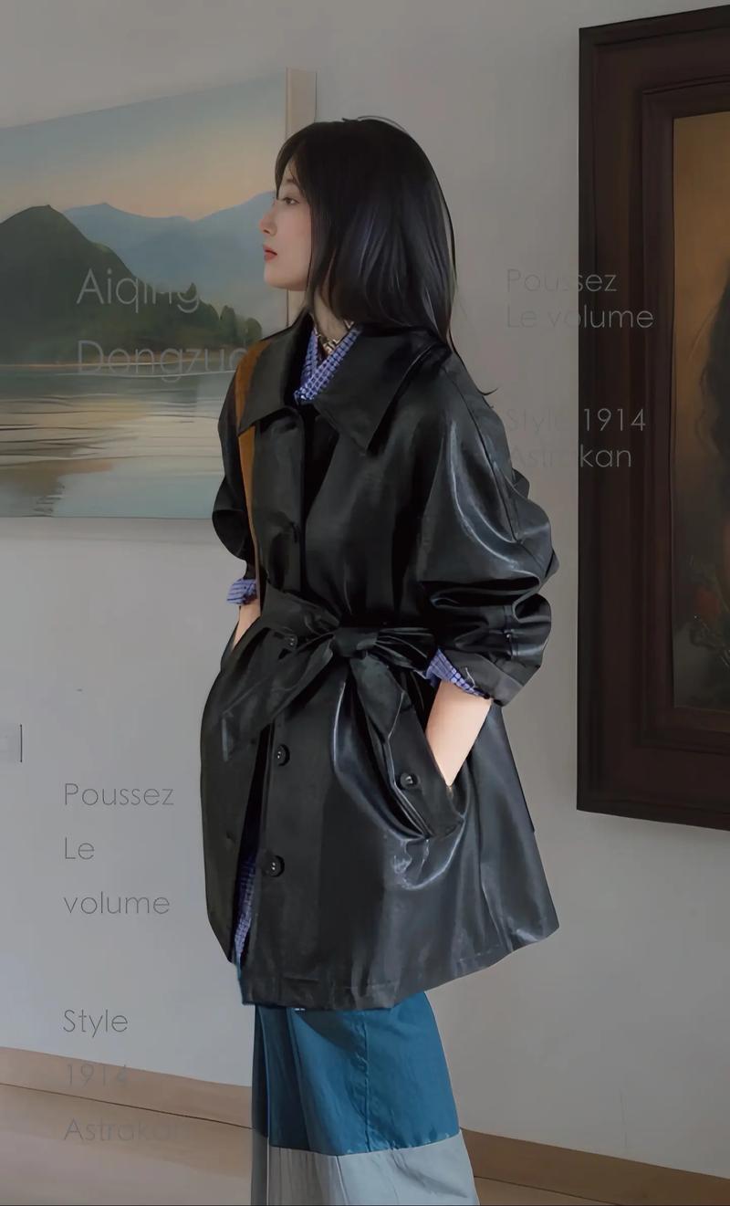 秋天长款外套怎么搭配