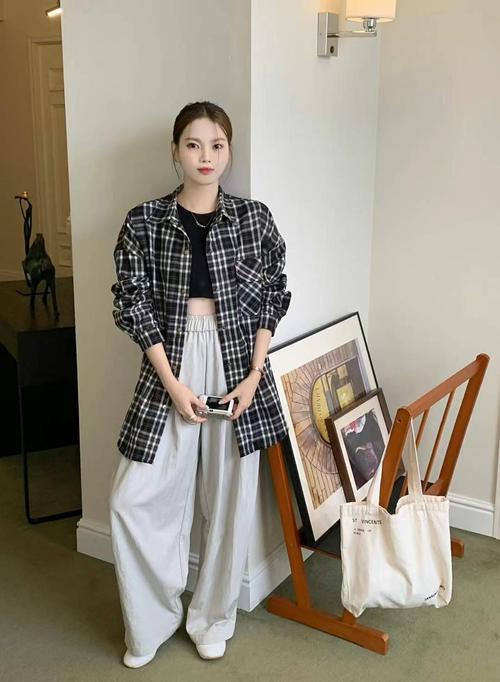 秋季女休闲上衣外套怎么搭配图片女