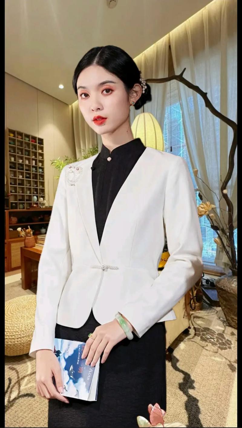 旗袍外套怎么搭配图片欣赏