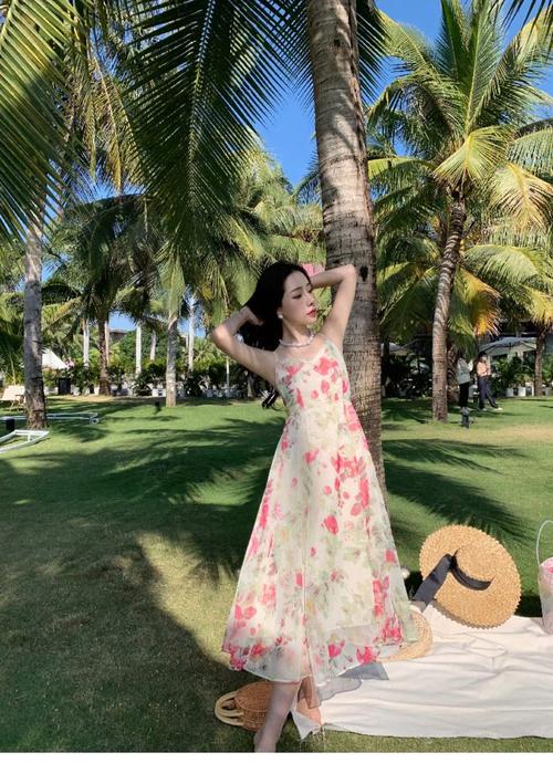 去旅游穿什么衣服好看