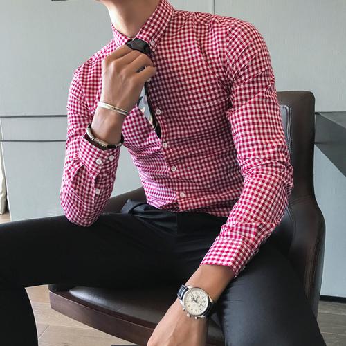 男士红格子衬衫怎么搭配