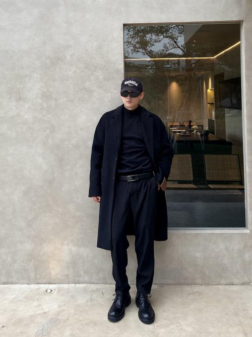 男士带帽子的黑风衣怎么搭配图片