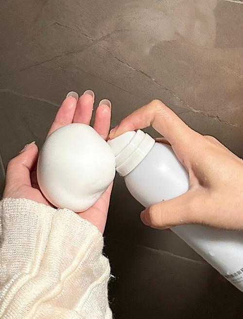 思亲肤鸡蛋洗面奶怎么样