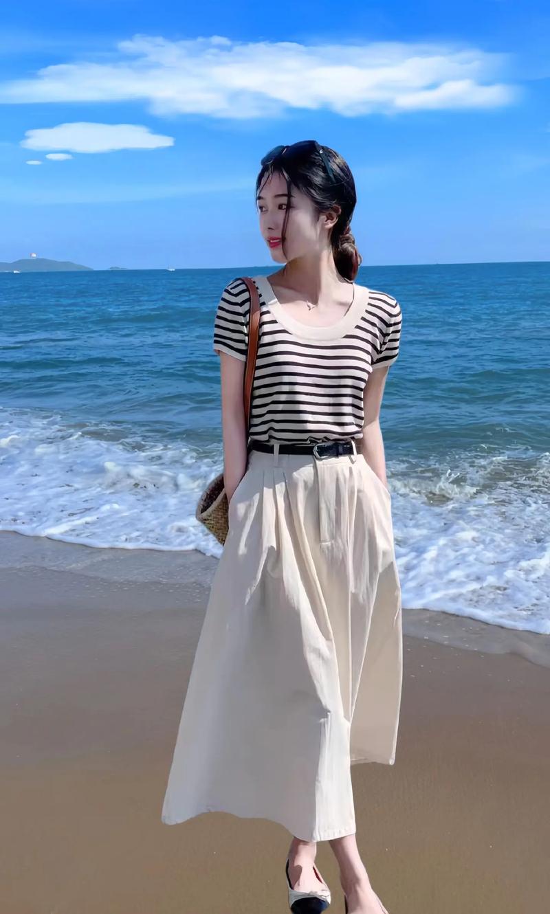 卡其半裙怎么搭配图片
