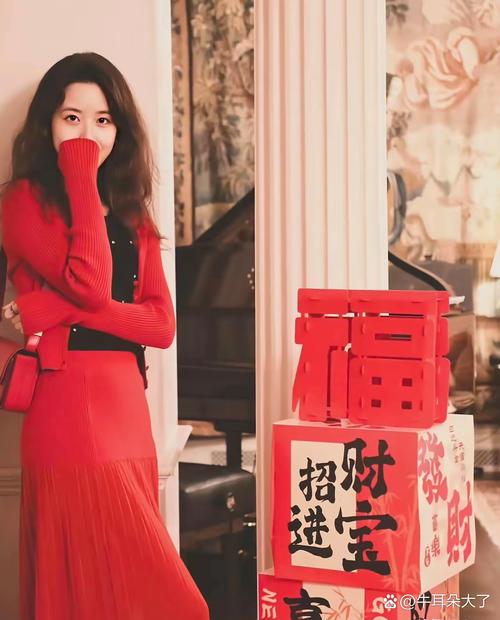红色的平底鞋怎么搭配衣服