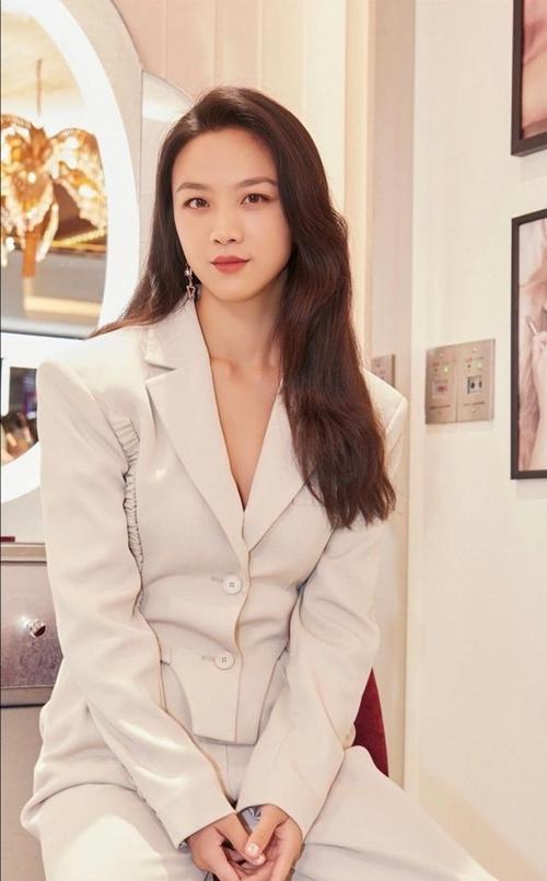 汤唯是什么脸型