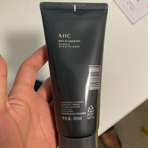 ahc鱼子酱洗面奶怎么样