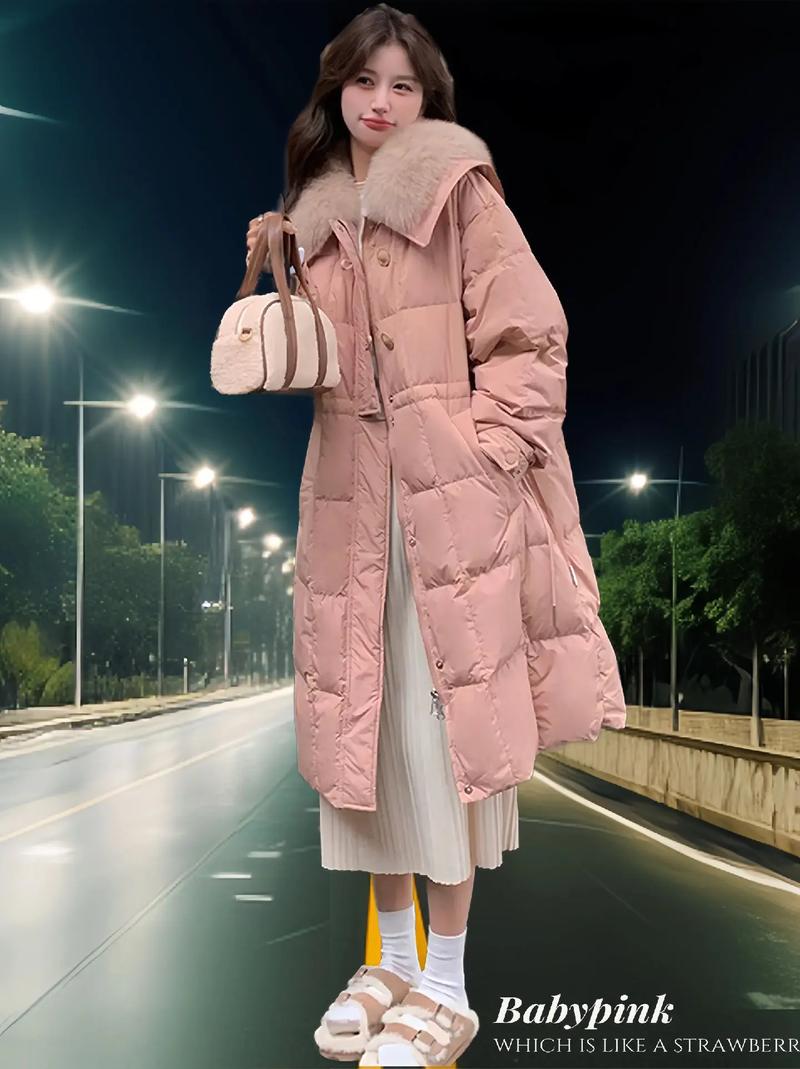 肉粉色羽绒服怎么搭配