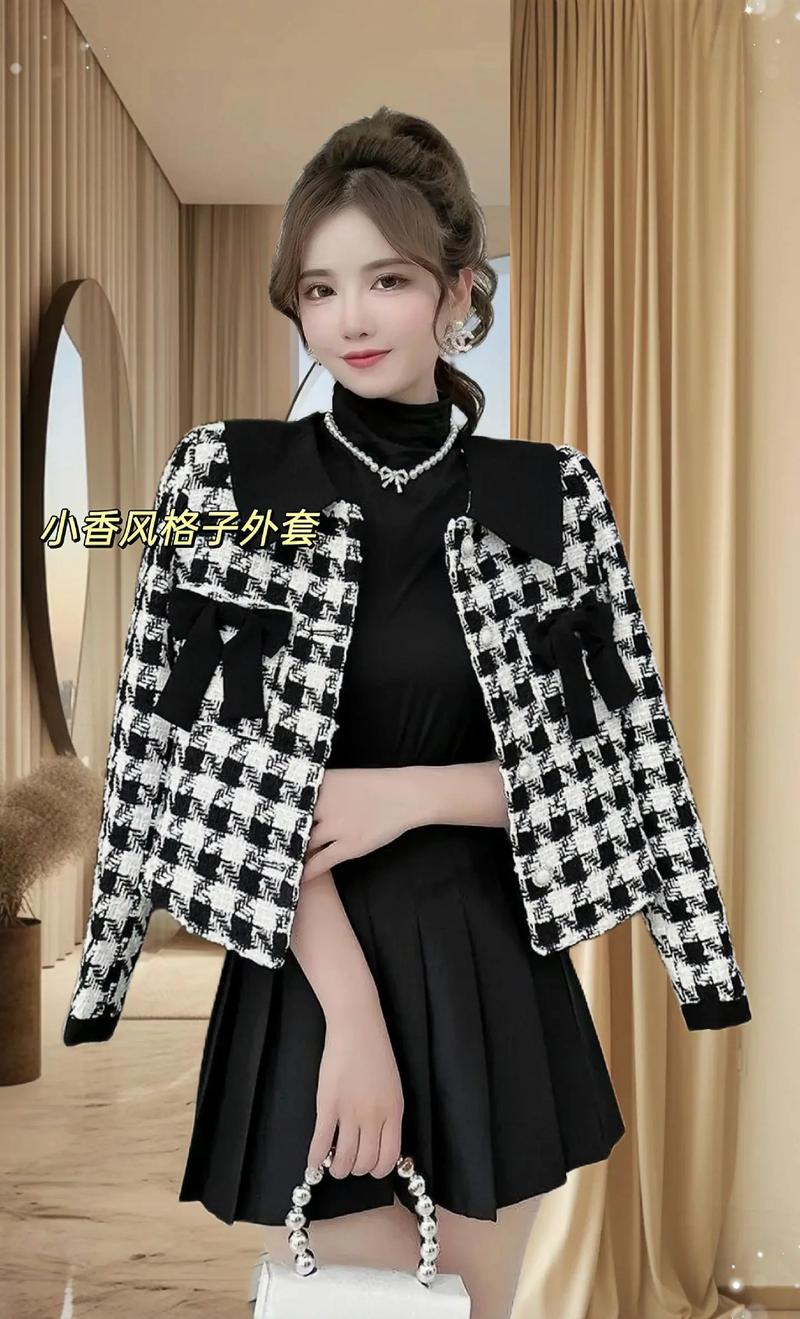 小格子衣服怎么搭配