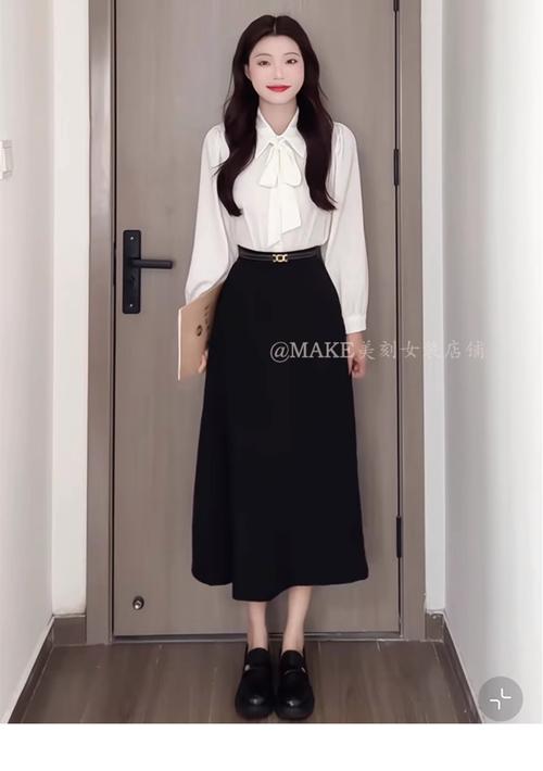 冬季白衬衫怎么搭配