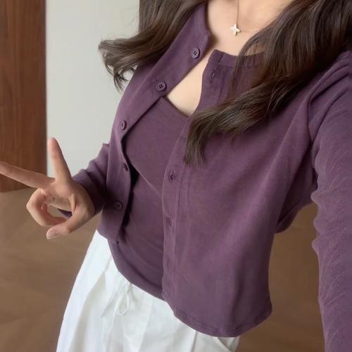 吊带背心怎么搭配外套