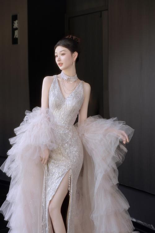 礼服适合什么场合穿