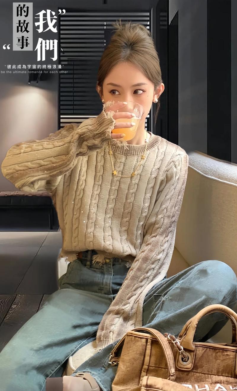 流苏毛衣搭配什么裤子
