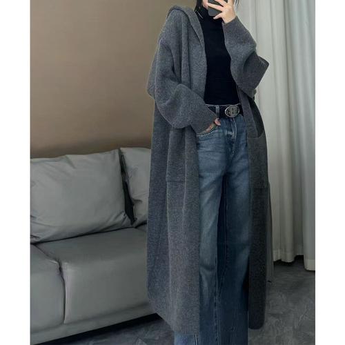 超长款毛衣怎么搭配衣服好看