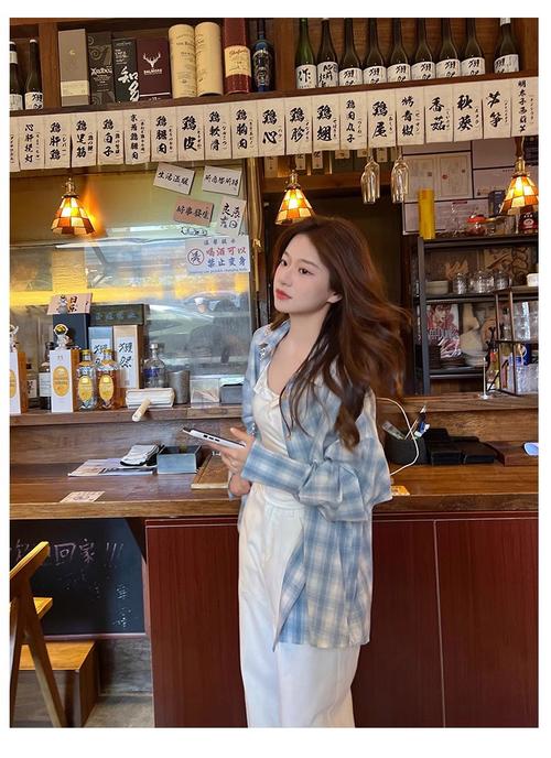 衬衫开衫怎么搭配图片女