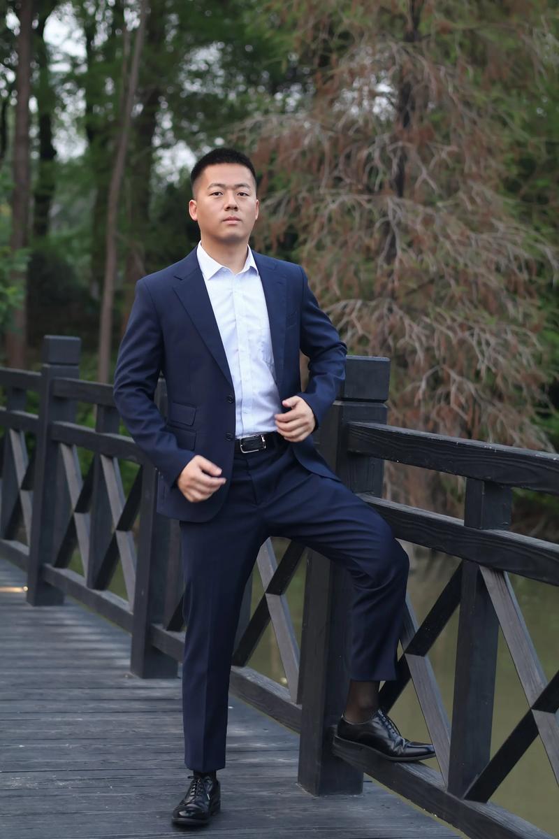 男人着正装要怎么搭配