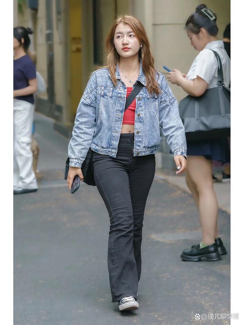 小矮个还胖怎么搭配衣服好看
