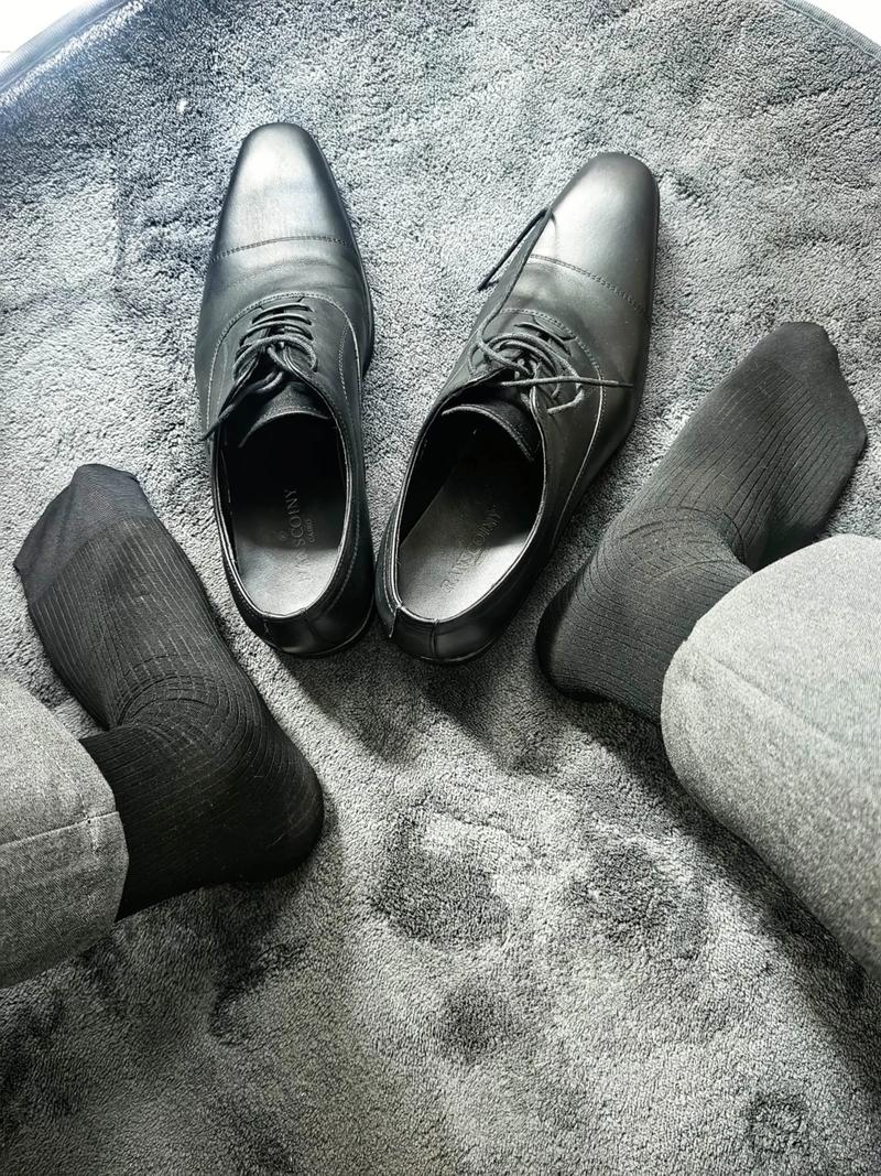 袜套鞋怎么搭配男