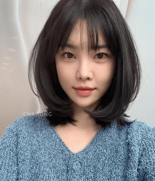脸大适合什么样的发型
