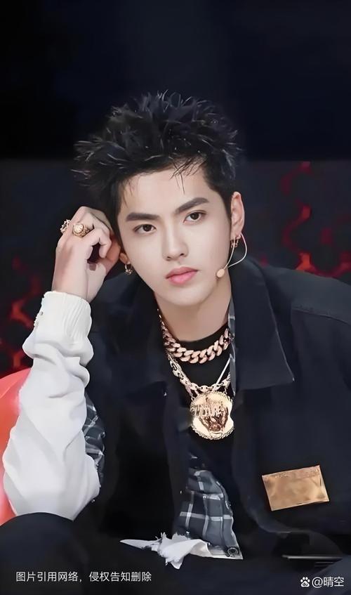 吴亦凡发型叫什么