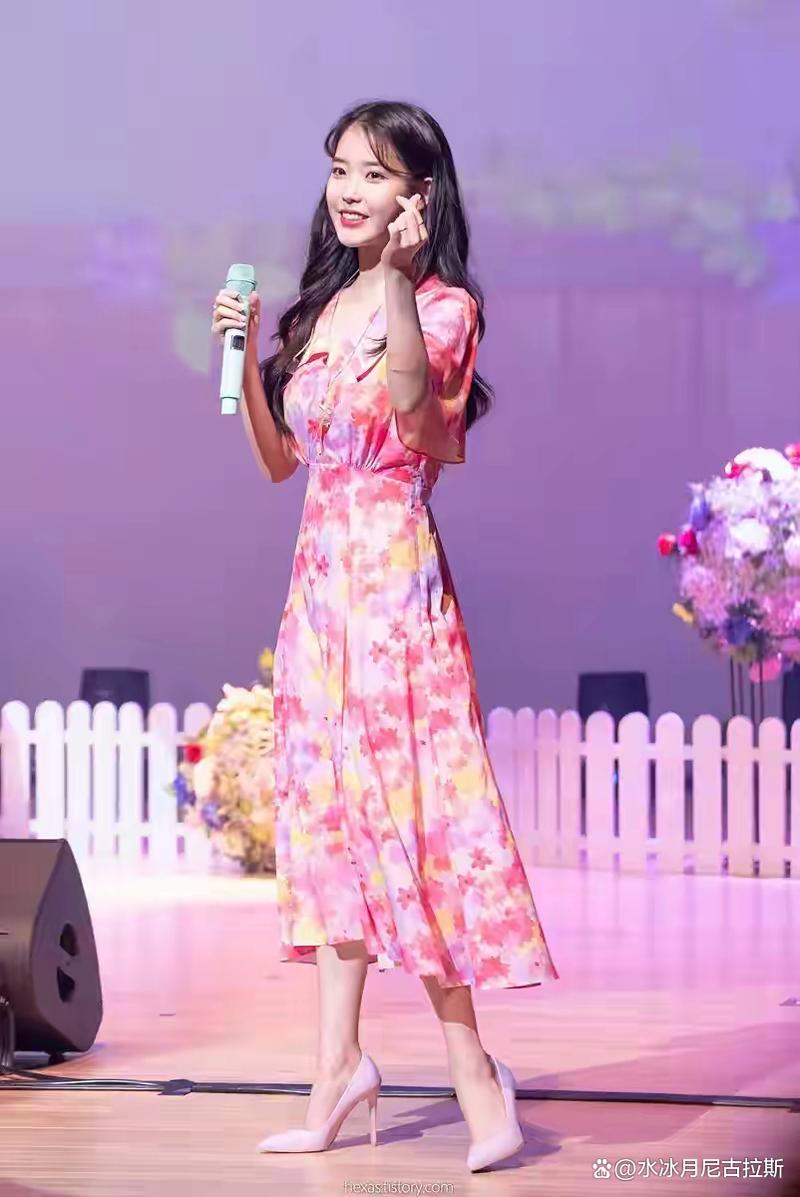 粉色的鞋怎么搭配衣服