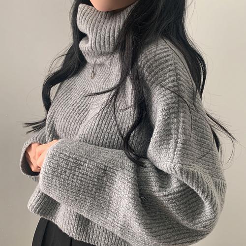 短宽松毛线衣怎么搭配