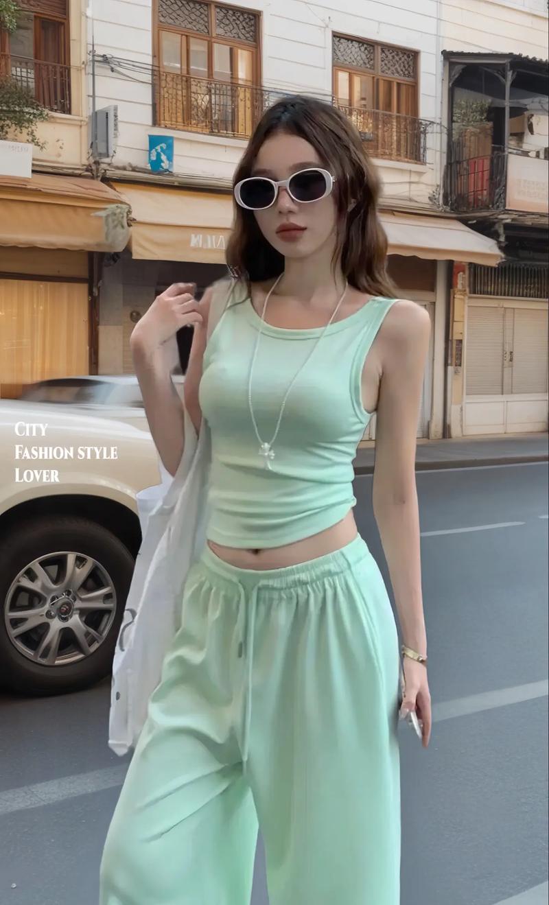 27度适合穿什么衣服