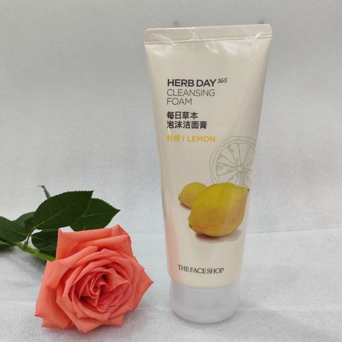 菲诗小铺牛奶洗面奶怎么样