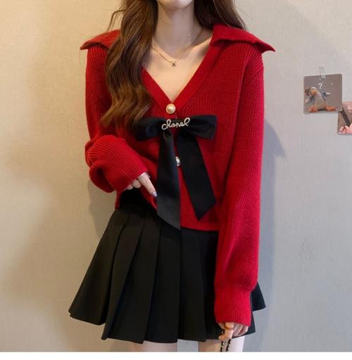 大红色衣服怎么搭配衣服图片