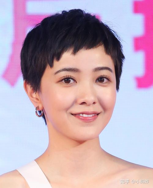 大头女生适合什么发型