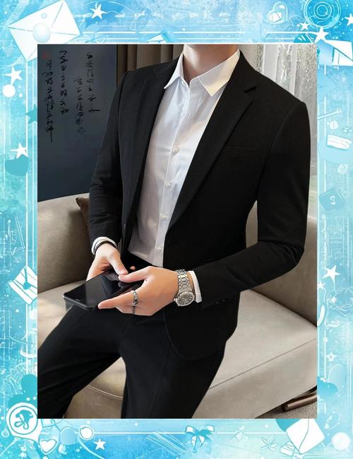 黑色衬衣怎么搭配西装