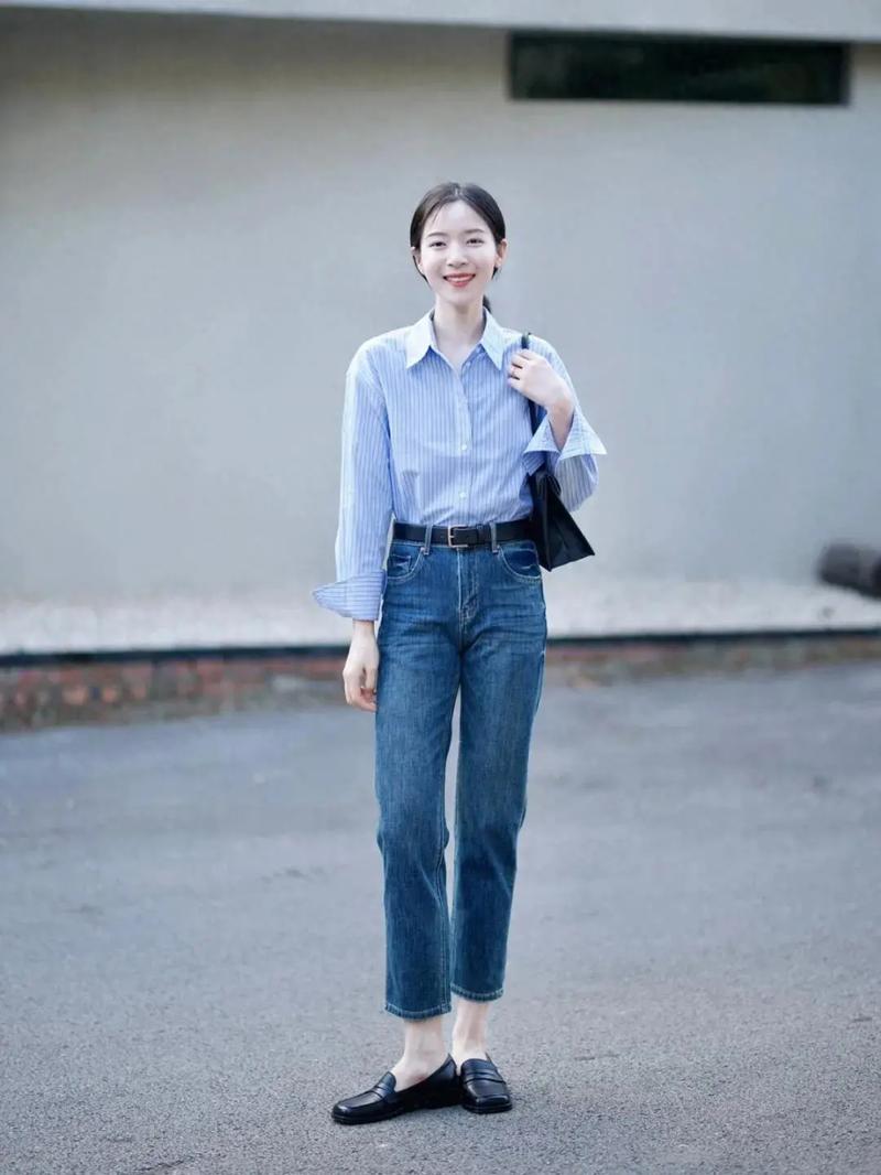 牛仔和衬衣怎么搭配图片