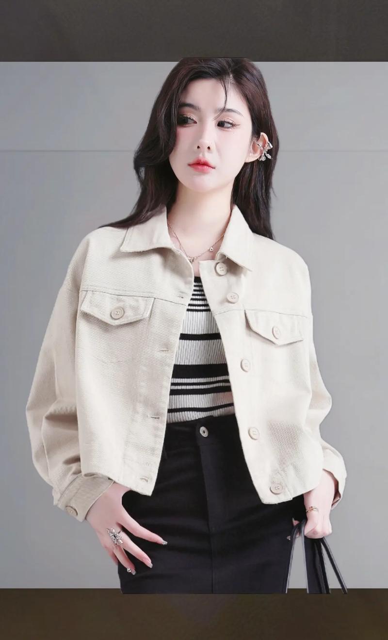 今年流行什么衣服女款
